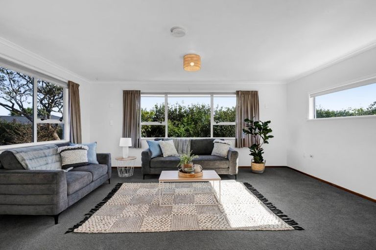 Photo of property in 7 Hulke Crescent, Bell Block, New Plymouth, 4312