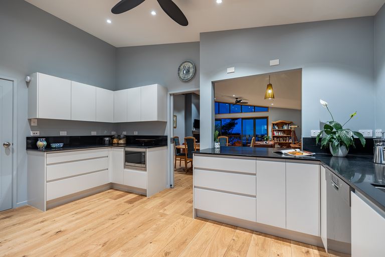 Photo of property in 11 Moonraker Way, Kaiteriteri, Motueka, 7197