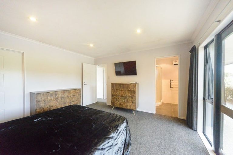 Photo of property in 6 Akers Road, Linton, Palmerston North, 4472