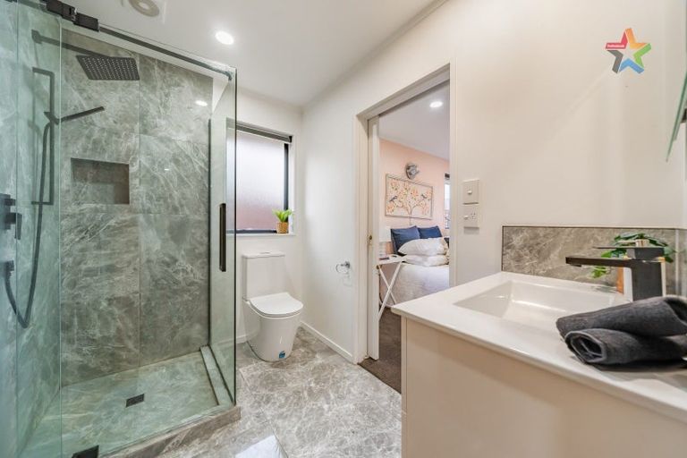 Photo of property in 5 Avalon Crescent, Avalon, Lower Hutt, 5011