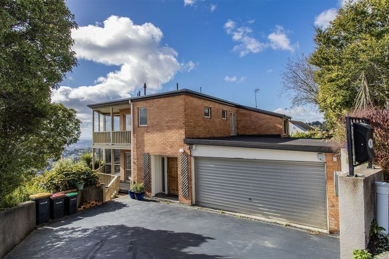 Photo of property in 5 Harry Ell Drive, Cashmere, Christchurch, 8022