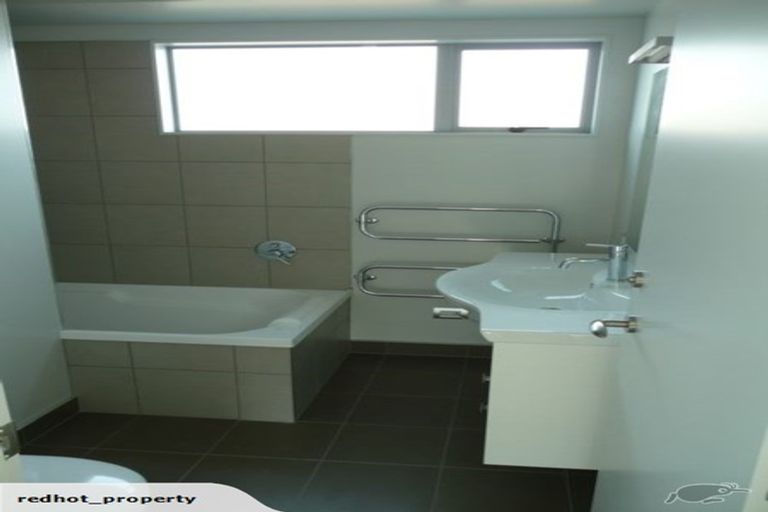 Photo of property in 3c/10 Park Avenue, Epuni, Lower Hutt, 5011