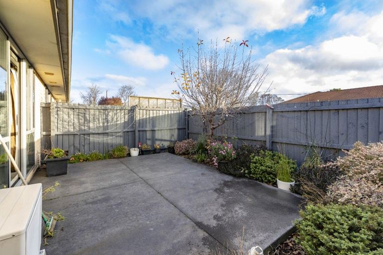 Photo of property in 10 North Avon Road, Richmond, Christchurch, 8013