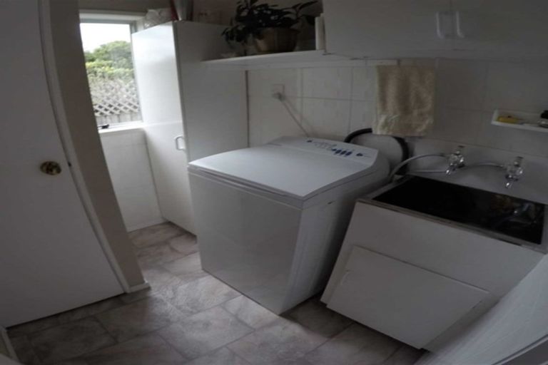 Photo of property in 113a Clevedon Road, Papakura, 2110