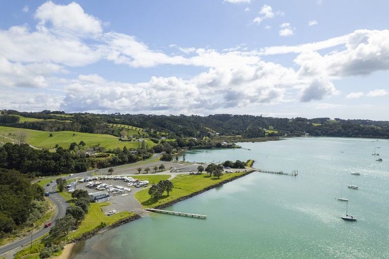 Photo of property in 949 Whangarei Heads Road, Parua Bay, Whangarei, 0174