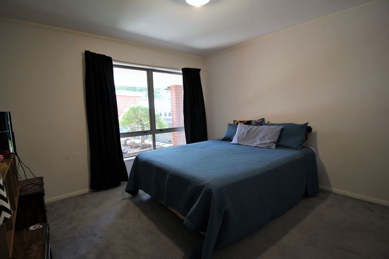 Photo of property in 17 Albert Drive, Clyde, 9330