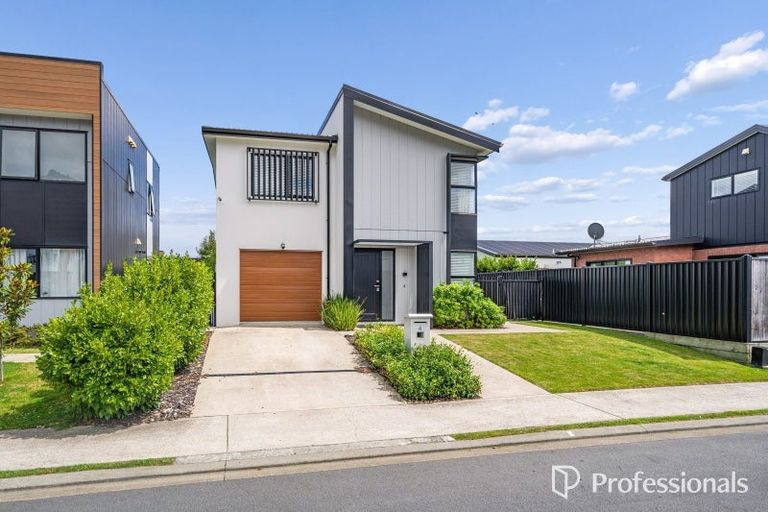 Photo of property in 4 Aston Crescent, Wallaceville, Upper Hutt, 5018