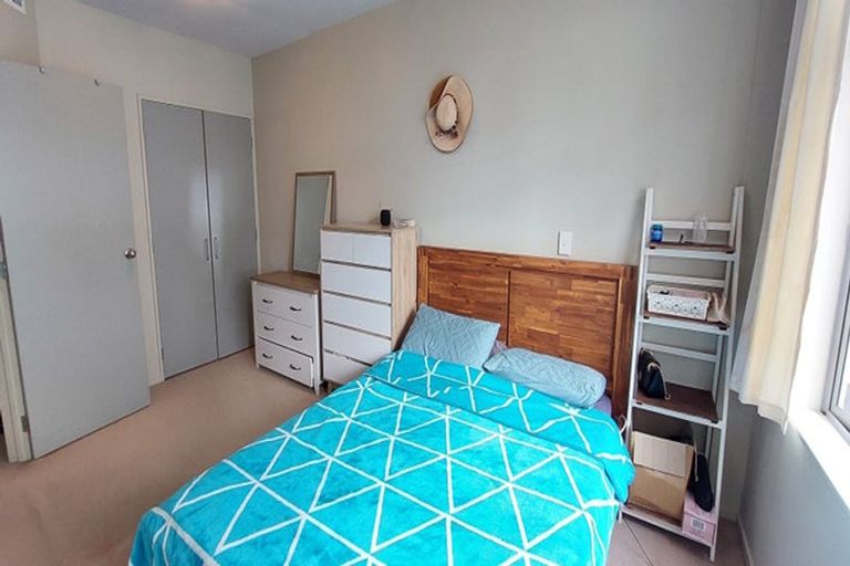 Photo of property in Dixon Towers, 10/115 Dixon Street, Te Aro, Wellington, 6011