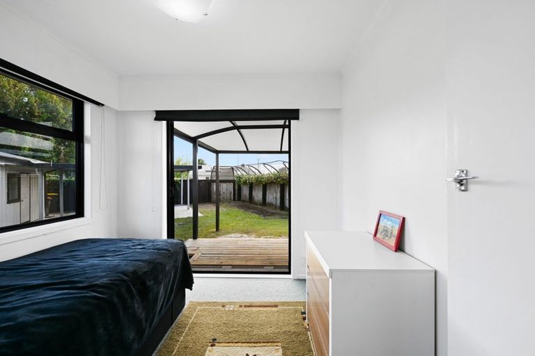 Photo of property in 42 English Street, St Andrews, Hamilton, 3200