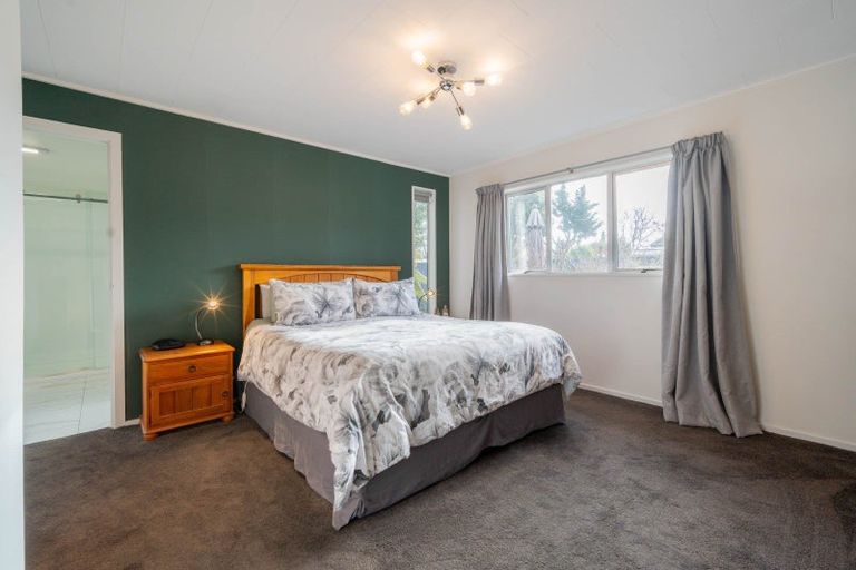 Photo of property in 27 Henry Street, Te Anau, 9600