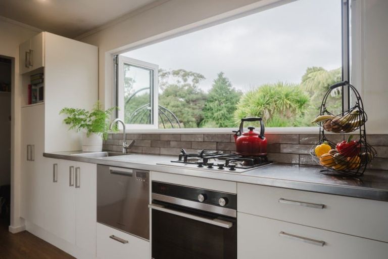 Photo of property in 5 Upper Cross Street, Raglan, 3225