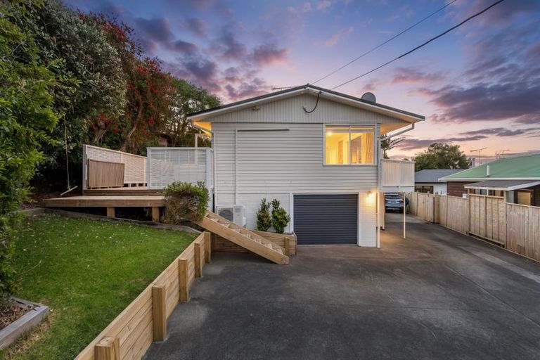 Photo of property in 1/120 Verran Road, Birkdale, Auckland, 0626