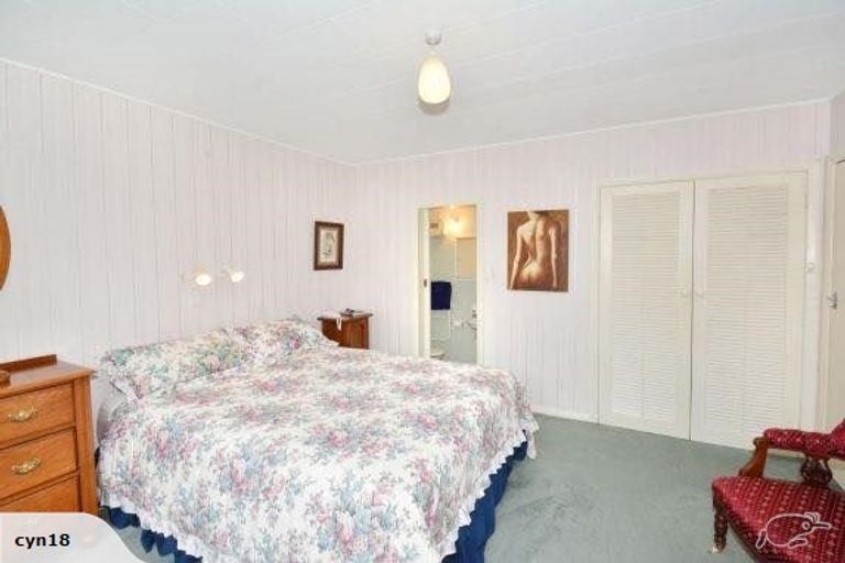 Photo of property in 23 Upland Street, Helensburgh, Dunedin, 9010