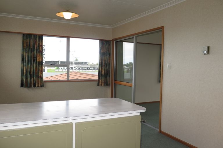 Photo of property in 2/345 Church Street, West End, Timaru, 7910