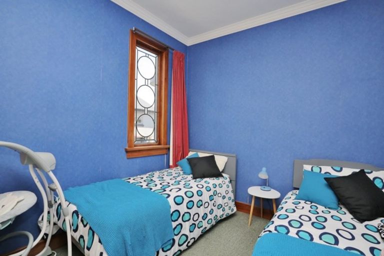 Photo of property in 12 Prince Street, Winton, 9720