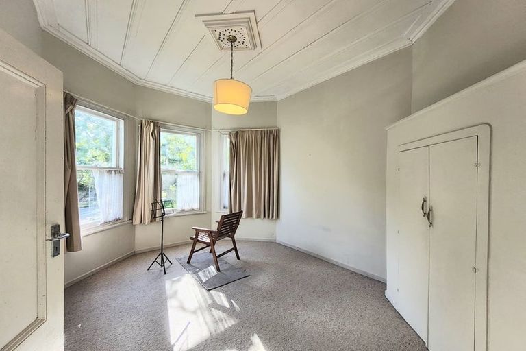 Photo of property in 70a Valley Road, Paraparaumu, 5032