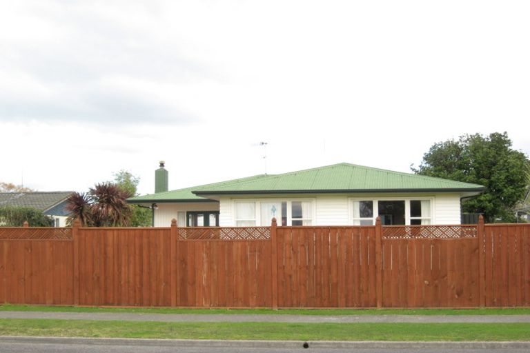 Photo of property in 53 Allen Berry Avenue, Pirimai, Napier, 4112