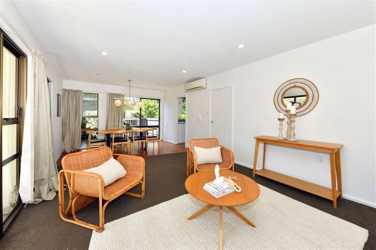 Photo of property in 10 Lynfield Avenue, Ilam, Christchurch, 8041