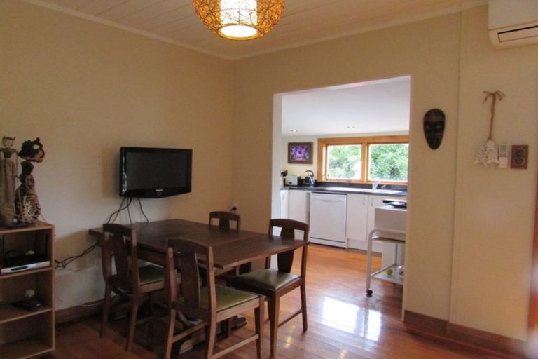 Photo of property in 24 Ticehurst Road, Lyttelton, 8082