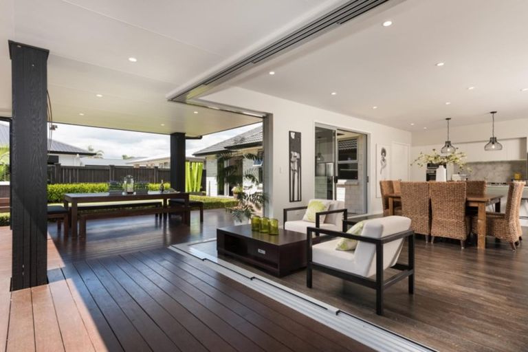 Photo of property in 75 Palm Springs Boulevard, Papamoa Beach, Papamoa, 3118