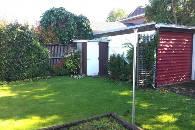 Photo of property in 21a Gothic Place, Ilam, Christchurch, 8041