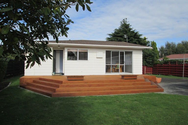 Photo of property in 10 Lane Place, Awapuni, Palmerston North, 4412