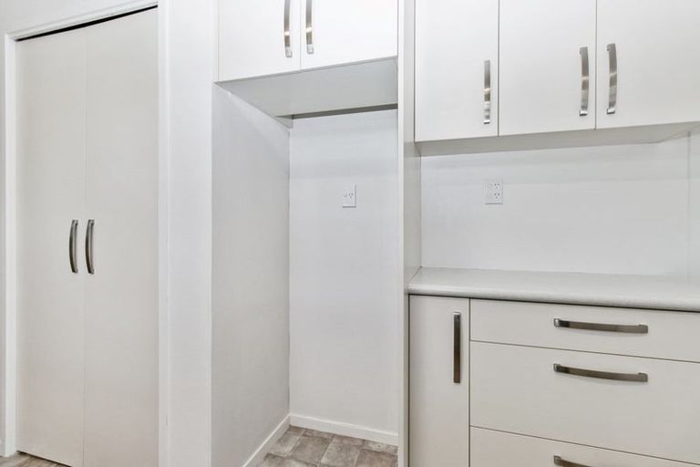 Photo of property in 85 Tuhikaramea Road, Dinsdale, Hamilton, 3204