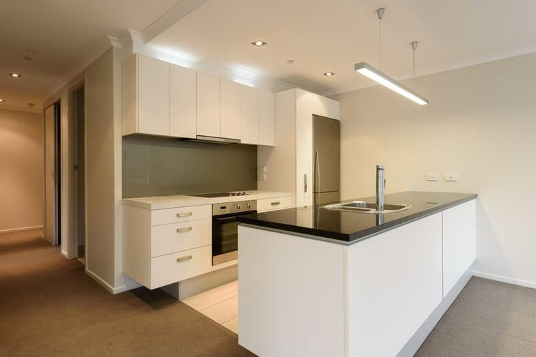 Photo of property in Bellagio Apartments, 4b/39 Taranaki Street, Te Aro, Wellington, 6011