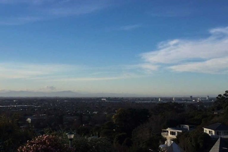 Photo of property in 15 Gwynfa Avenue, Cashmere, Christchurch, 8022