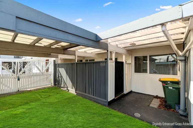 Photo of property in 2/11 Overton Road, Papatoetoe, Auckland, 2025