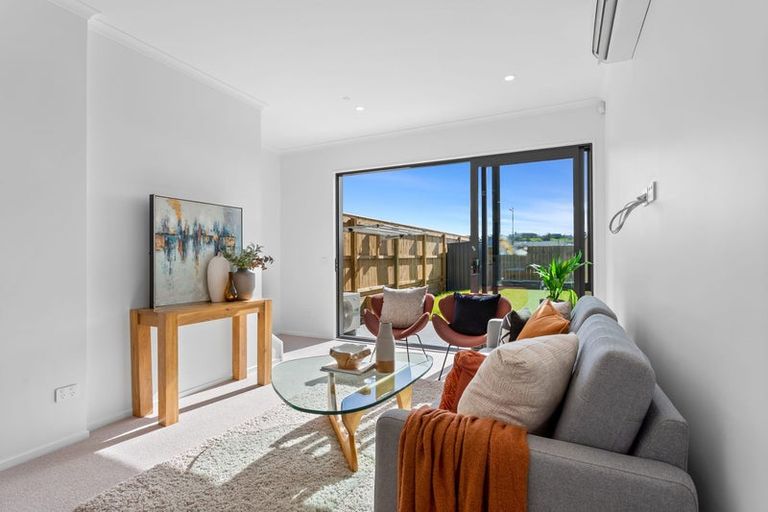 Photo of property in 40 Cambie Avenue, Red Beach, 0932