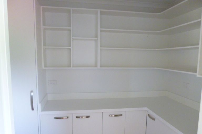 Photo of property in 18 Raptor Way, Welcome Bay, Tauranga, 3175