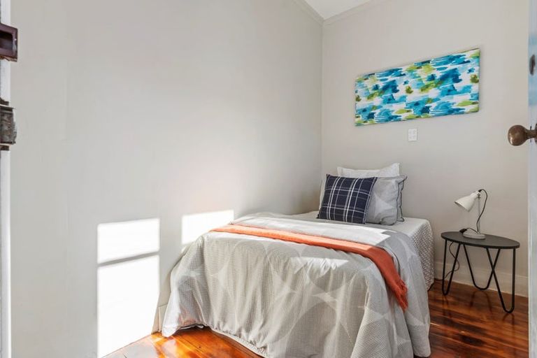 Photo of property in 1/16 Duke Street, Papakura, 2110