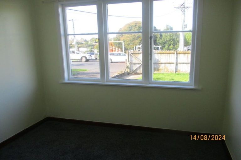 Photo of property in 57 Glendale Road, Glen Eden, Auckland, 0602