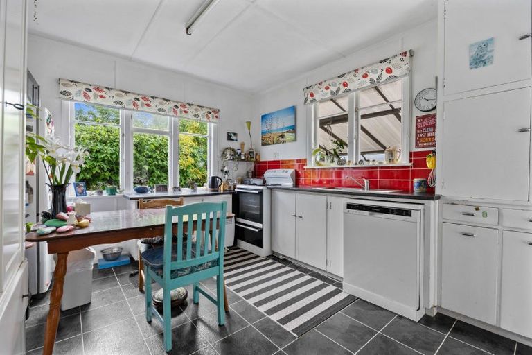 Photo of property in 67 Muritai Street, Tahunanui, Nelson, 7011