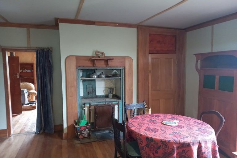 Photo of property in 17 Settlement Road, Papatotara, Tuatapere, 9691