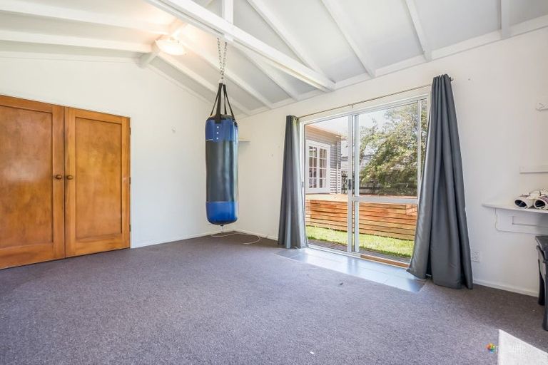 Photo of property in 32 Ariki Street, Boulcott, Lower Hutt, 5010