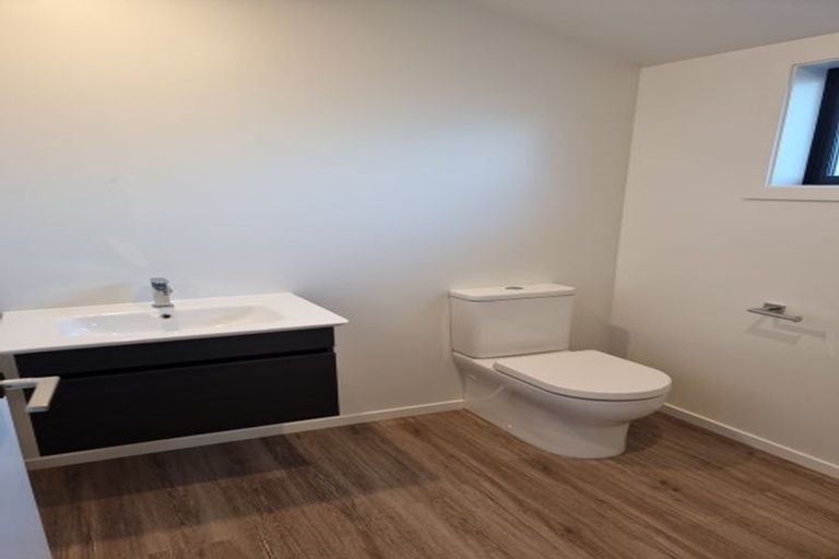 Photo of property in 3/56 Olliviers Road, Phillipstown, Christchurch, 8011