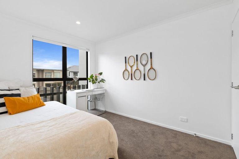 Photo of property in 28c Ian Morrison Road, Hobsonville, Auckland, 0616