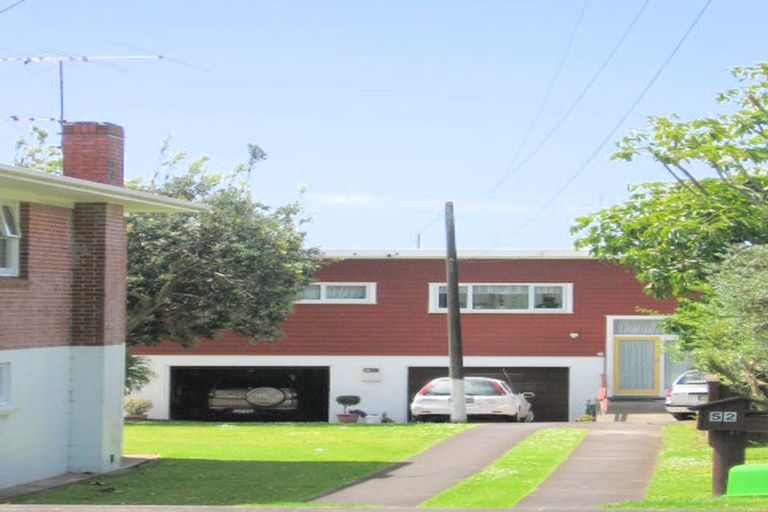 Photo of property in 52 Church Road, Mangere Bridge, Auckland, 2022