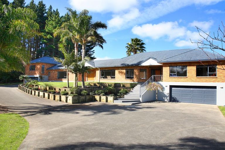 Photo of property in 245c Hill Road, The Gardens, Auckland, 2105