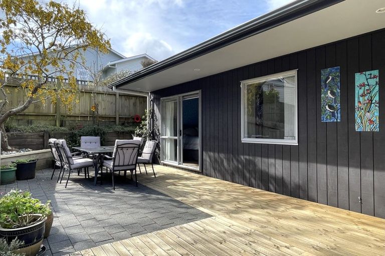 Photo of property in 39b Simla Crescent, Khandallah, Wellington, 6035