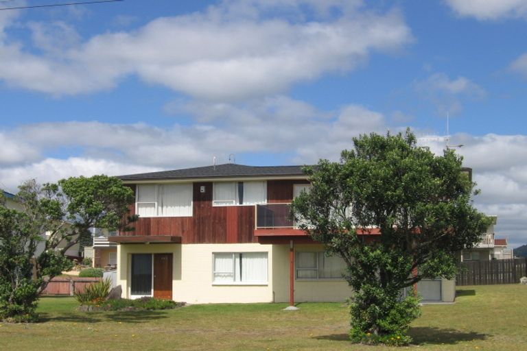 Photo of property in 104 Broadway Road, Waihi Beach, 3611