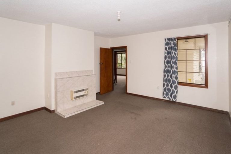 Photo of property in 36 Balgay Street, Upper Riccarton, Christchurch, 8041