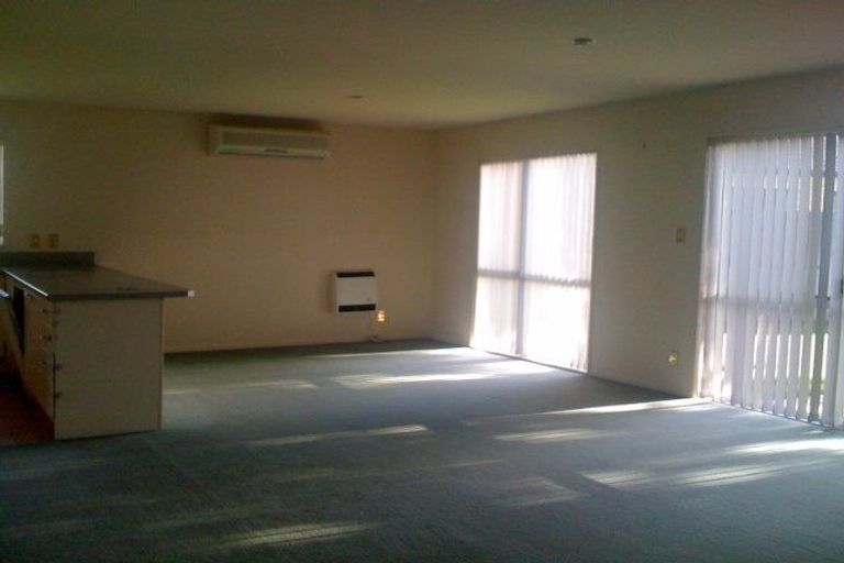 Photo of property in 9 Henry Wigram Drive, Wigram, Christchurch, 8042