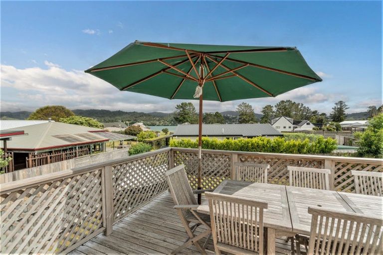 Photo of property in 10a Golden Hills Drive, Pauanui, Hikuai, 3579
