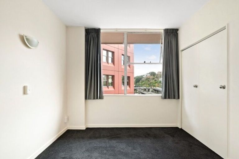 Photo of property in Terrace Tower Apartments, 8d/126 The Terrace, Wellington Central, Wellington, 6011