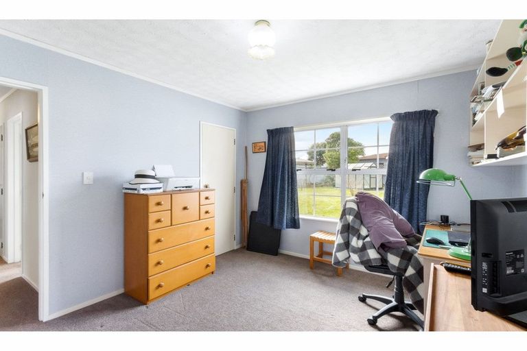 Photo of property in 7 Wainscott Street, Greenmeadows, Napier, 4112