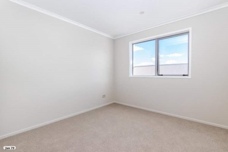 Photo of property in 9 Weta Road, Hobsonville, Auckland, 0616