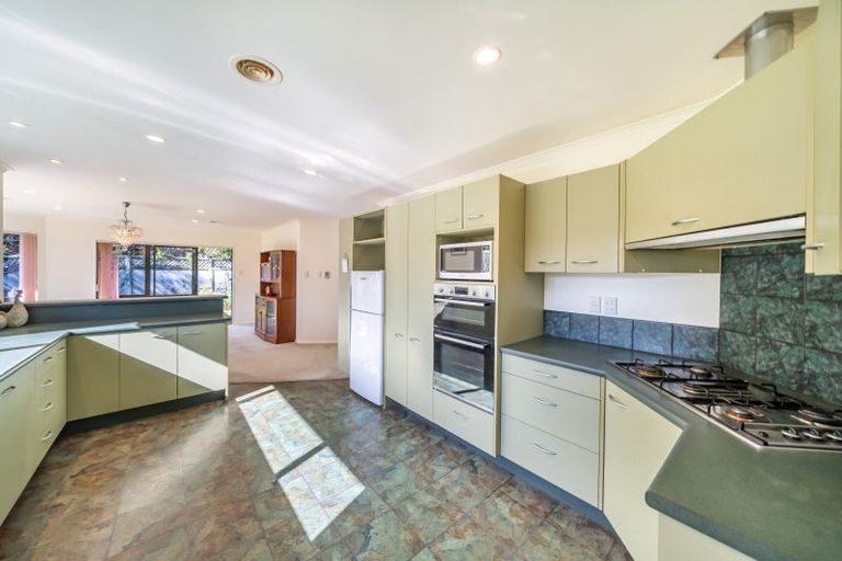 Photo of property in 13 Carlow Grove, Birchville, Upper Hutt, 5018